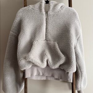 ALO Cozy Sherpa Hooded Coat